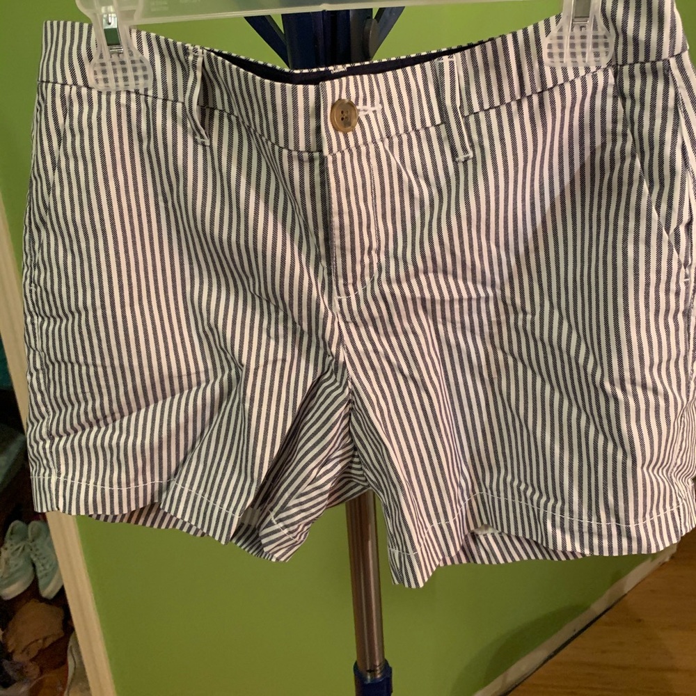 Stripped shorts
